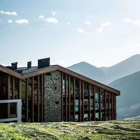 Hotel Panoramic Lotsch Sarentino Exteriör bild